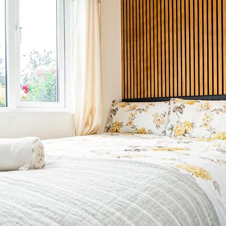 Earley Luxury Ensuite Room With Private Entrance Reading Exteriör bild
