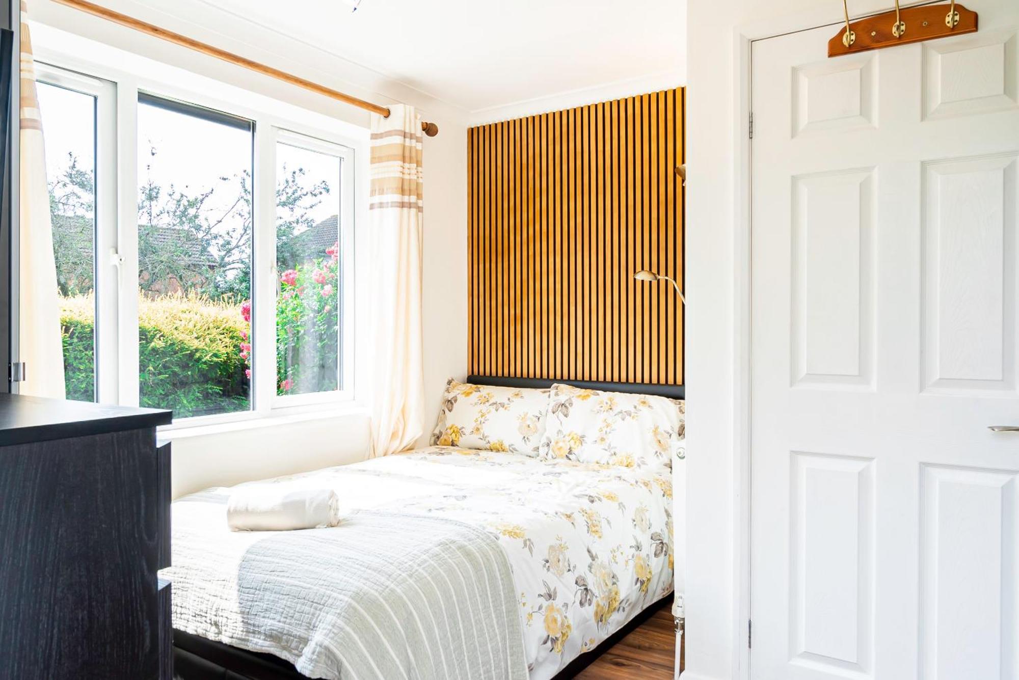 Earley Luxury Ensuite Room With Private Entrance Reading Exteriör bild