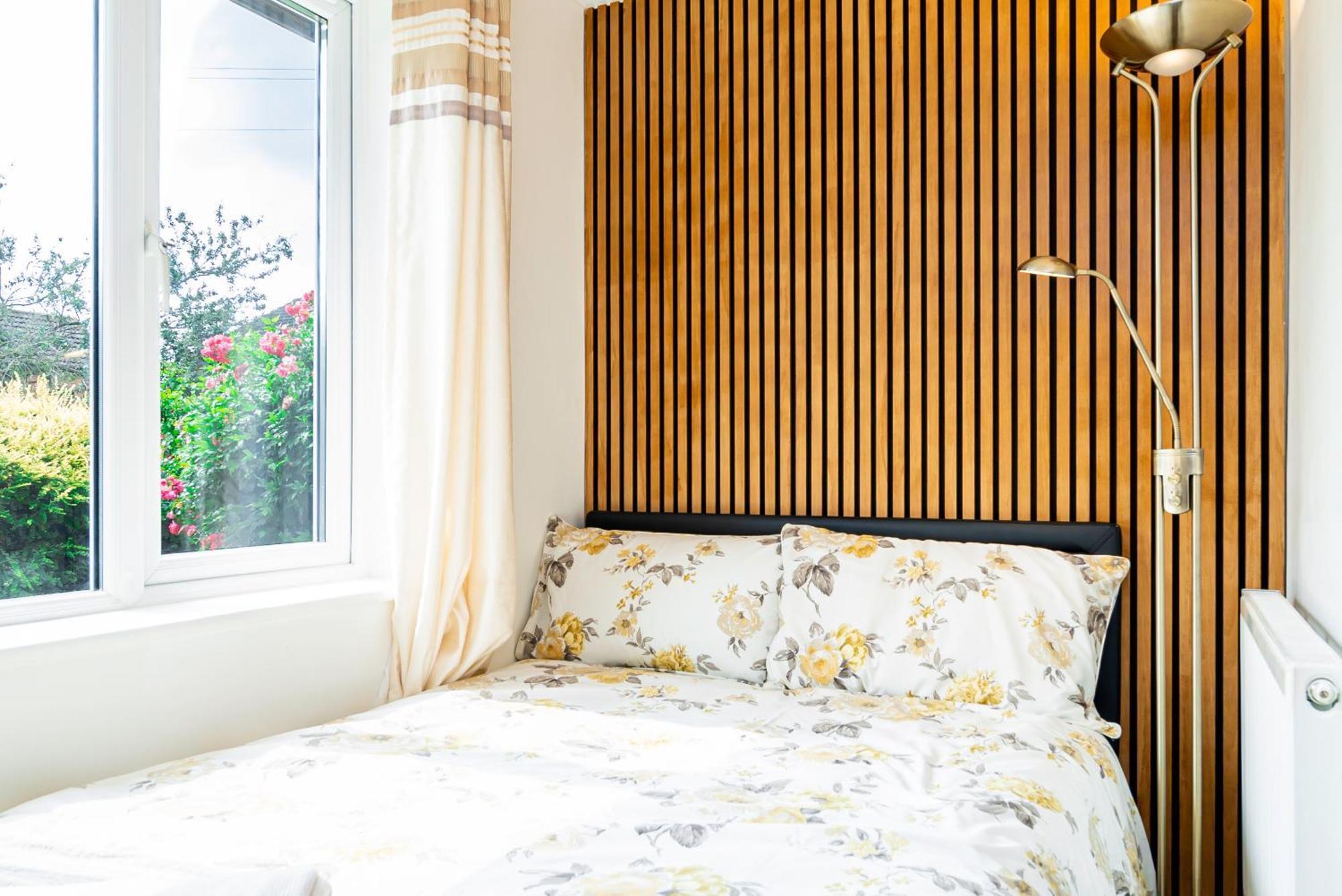 Earley Luxury Ensuite Room With Private Entrance Reading Exteriör bild